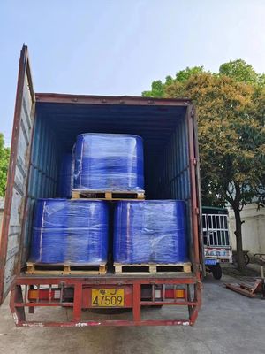 Perme à thioglycolate d'ammonium stable à 25 °C pour des cheveux beaux et faciles à gérer
